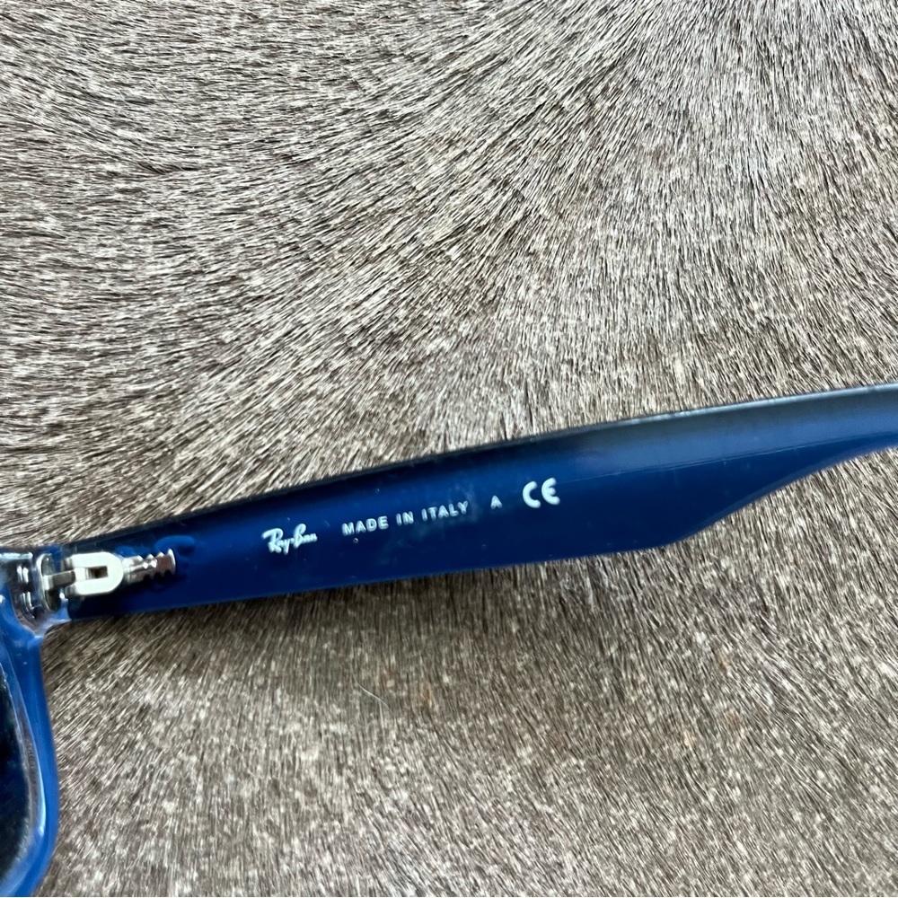 Ray-Ban New Wayfarer Men's Matte Blue Mirrored  Sunglasses RB-2132 - 6053/71 - Picture 5 of 7